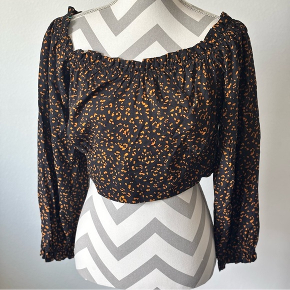 Womens ASOS Smocked Crop Top Black Floral Size 12 - Picture 2 of 6